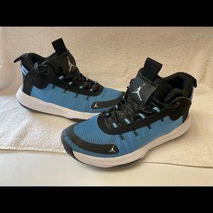 Mens Size 7.5 Jordan’s Flight